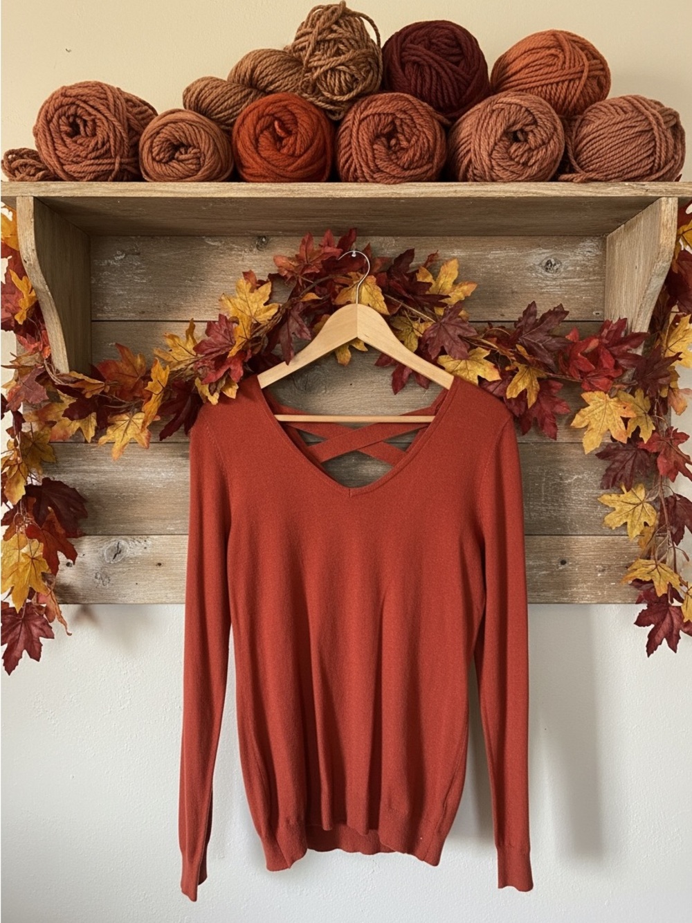 LOVE ELLIE Stitch Fix V Neck Light Sweater
Crisscross in Autumn Rust- Size S NWT